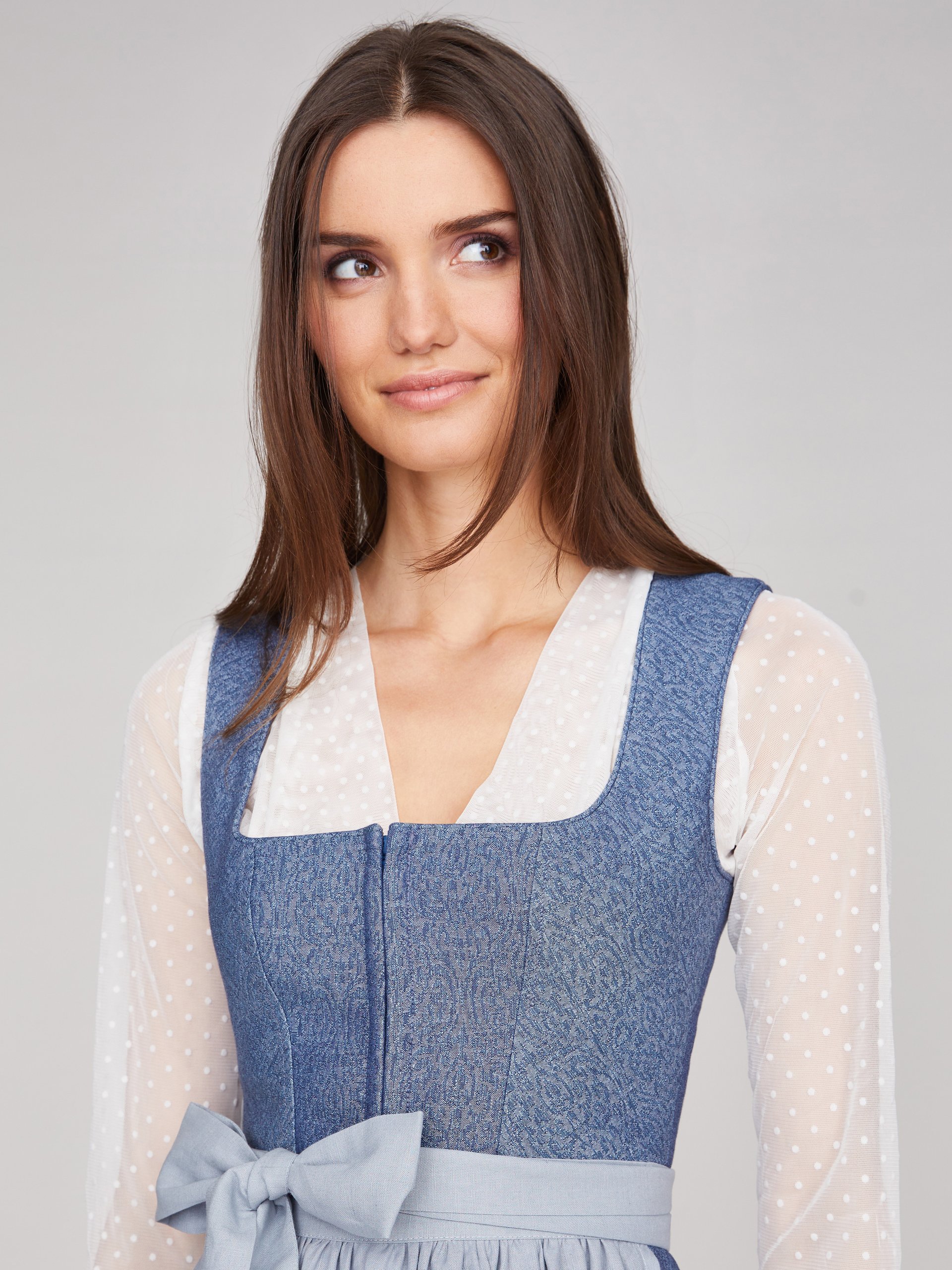 Wei E Dirndlbluse Mit Floralem Muster Limberry