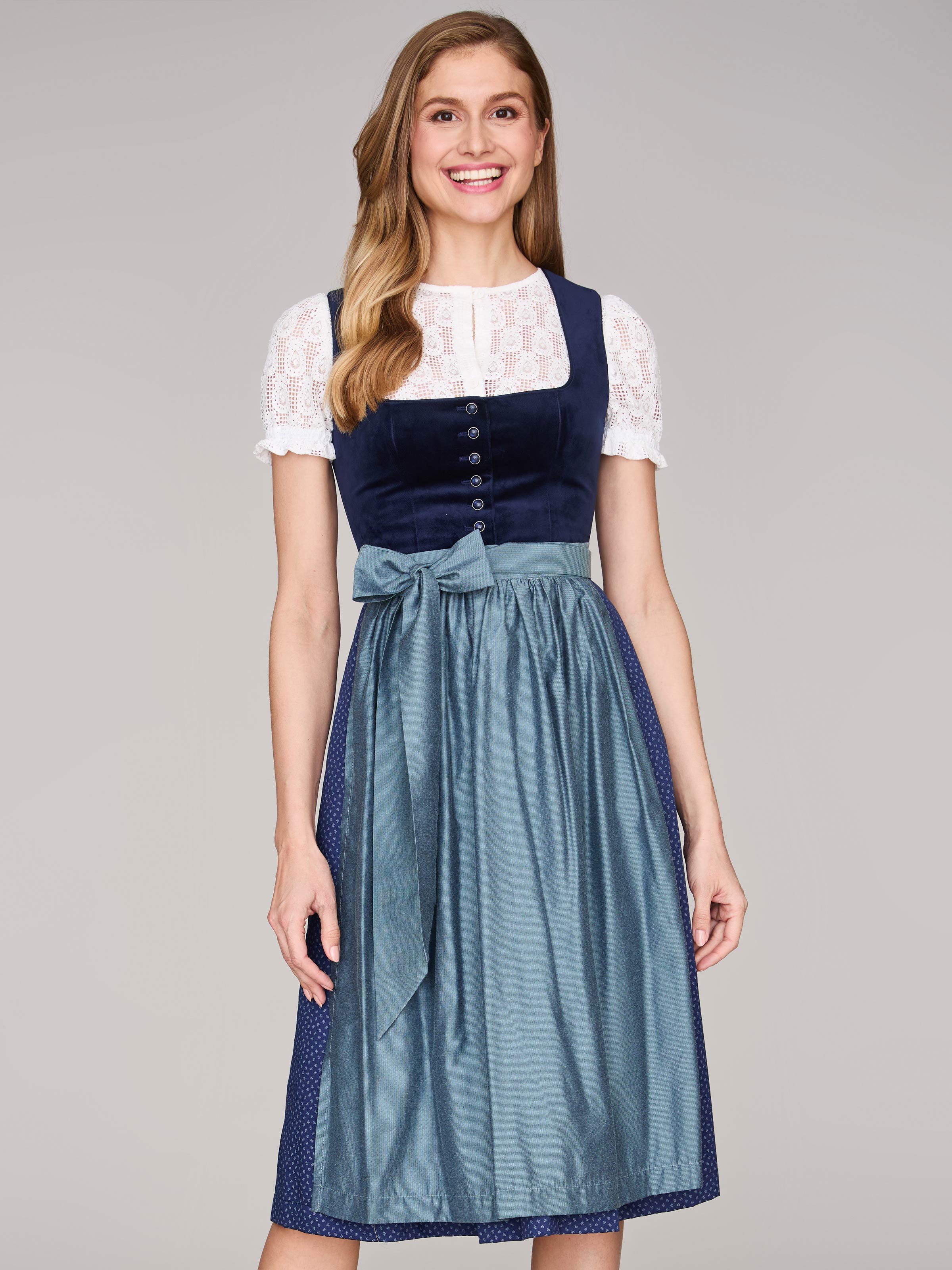 Dunkelblaues Samt-Dirndl mit Knöpfen