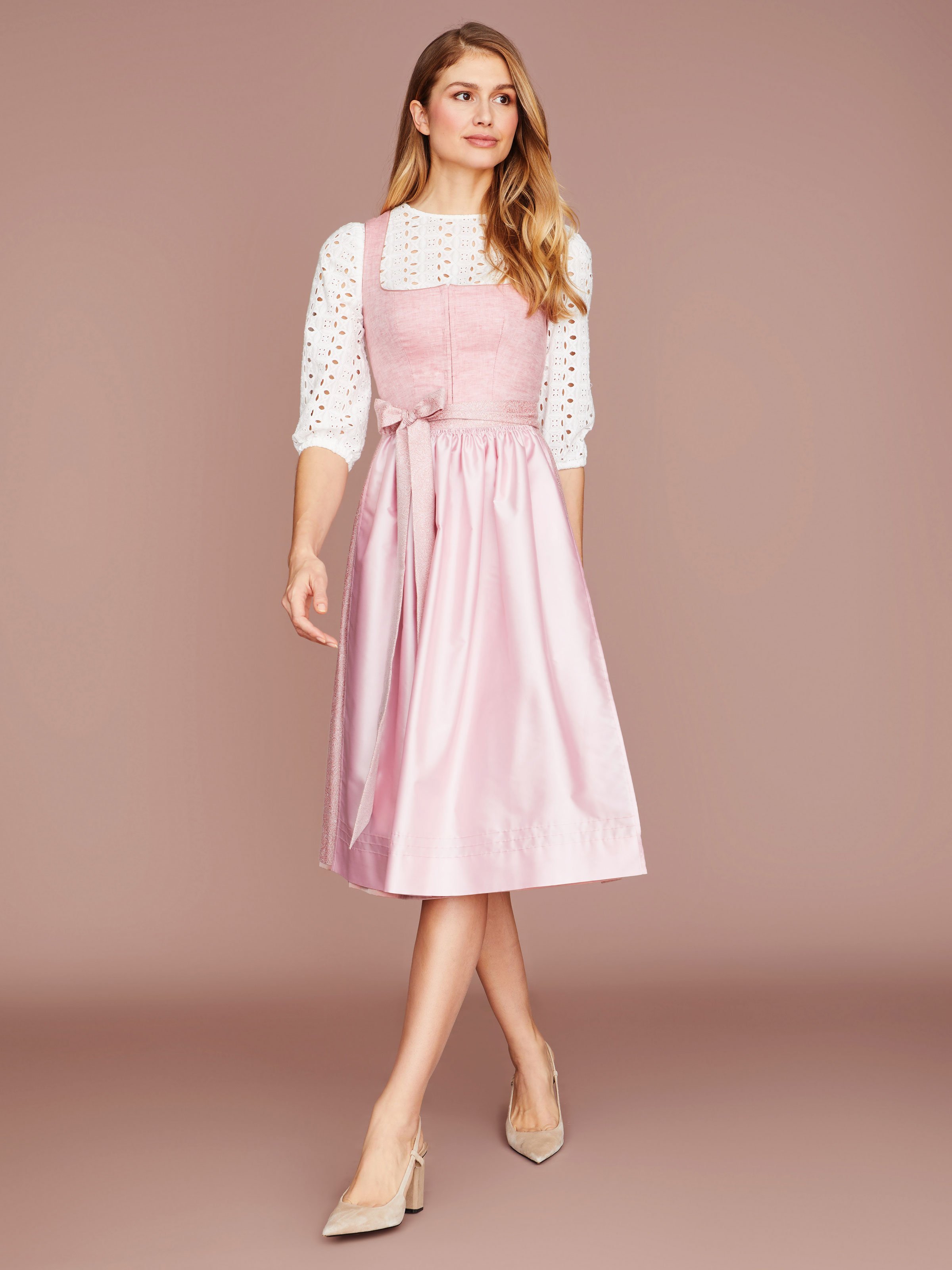 Pinkes Dirndl mit Leinen-Mieder