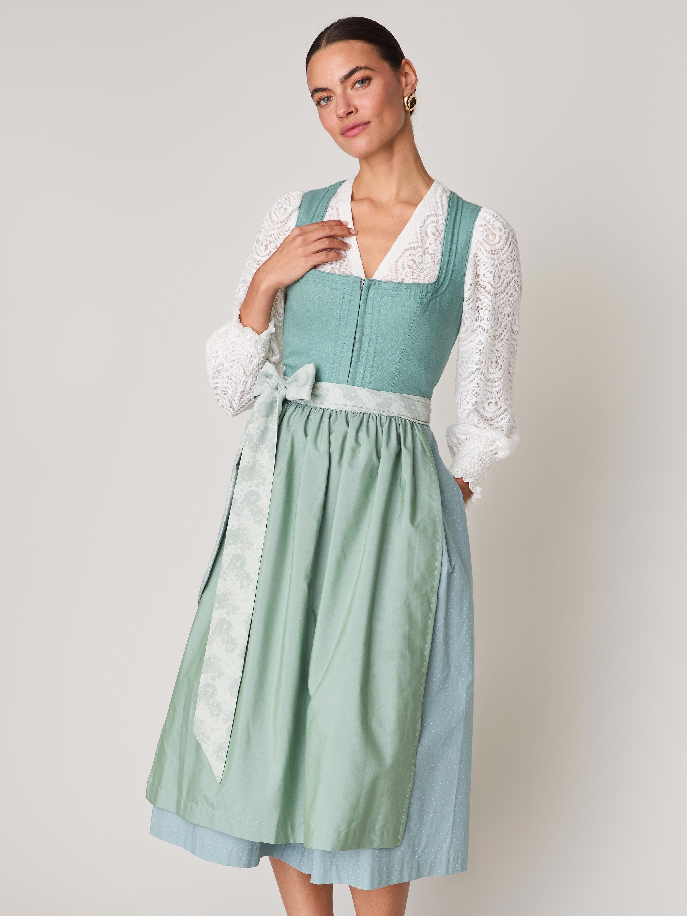 Aquablaues Leinen-Dirndl mit Schnursteppung