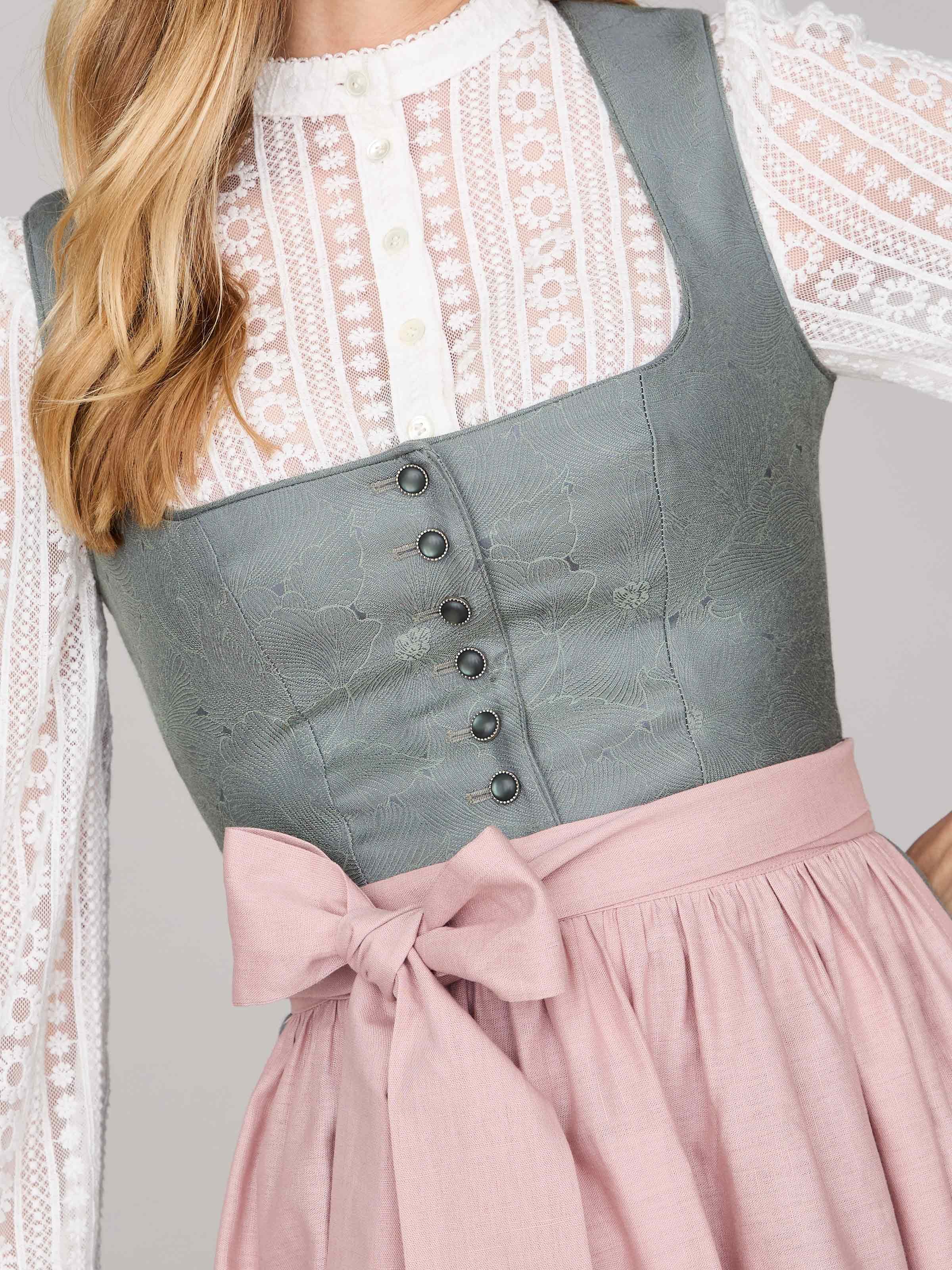 Salbeigrünes Dirndl mit Knöpfen