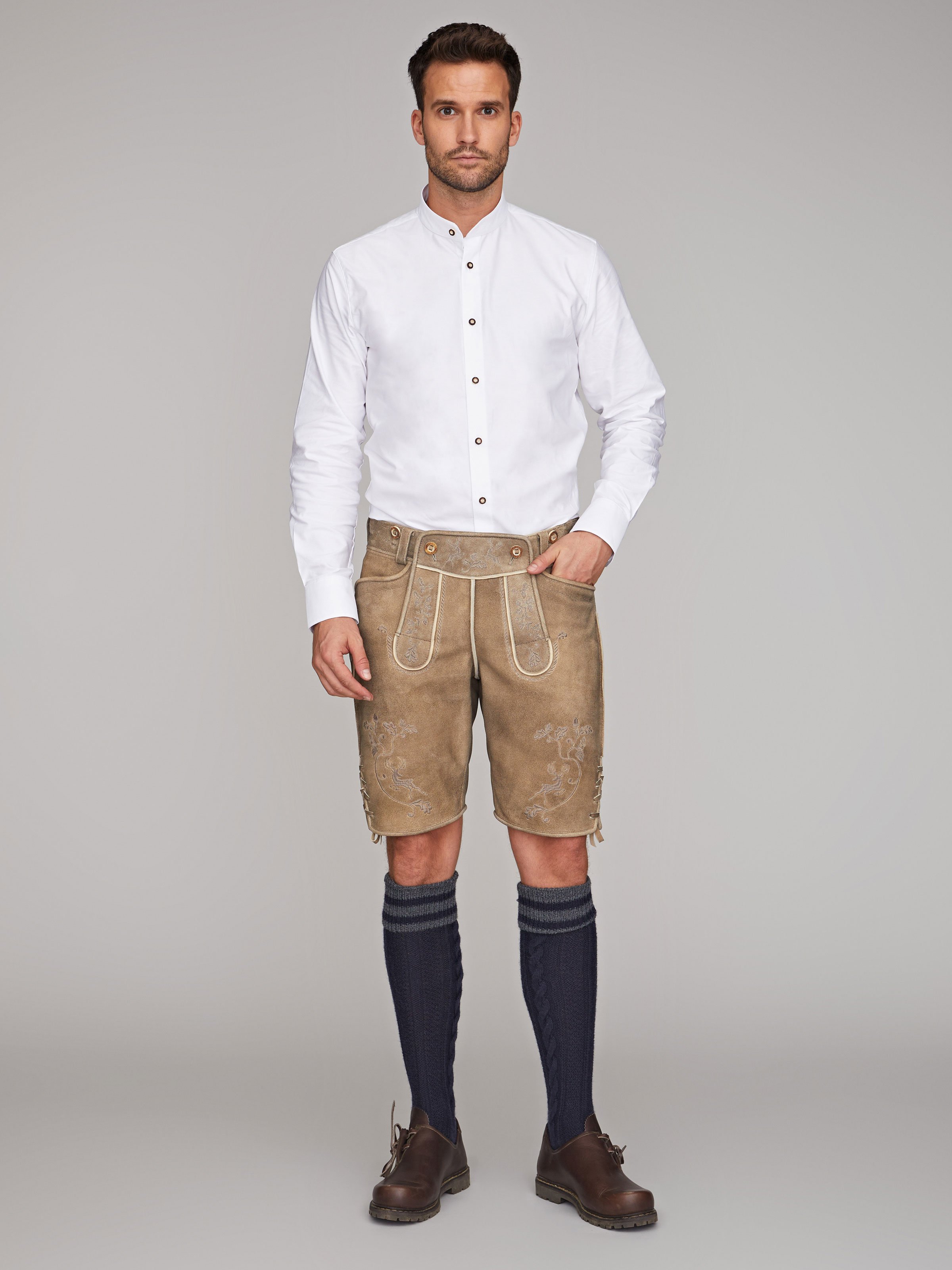 Popular Lederhose und Hemd